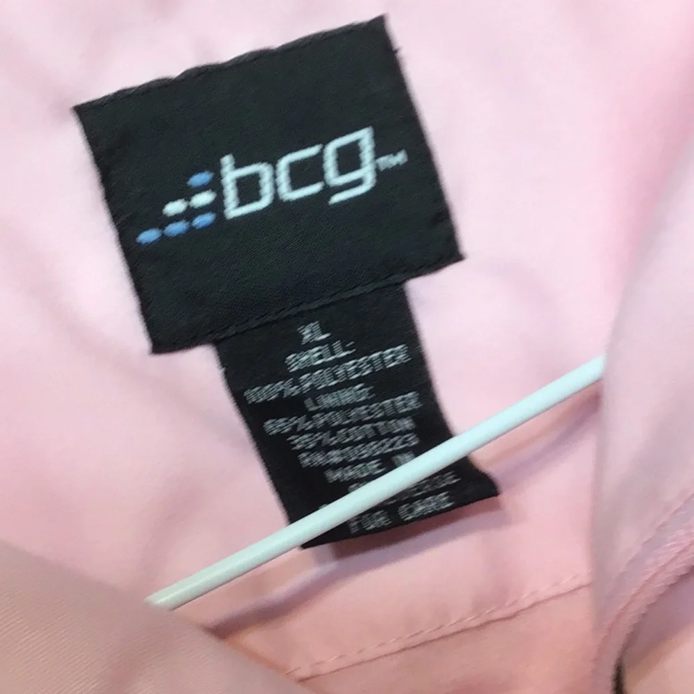 Woman’s Athletic Pink/Brown Suit - Picture 4 of 4